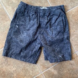 Abercrombie Kids boys 13/14 black/gray marbled shorts